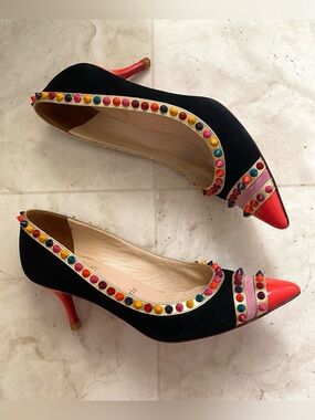 $1,095 Christian Louboutin Black Suede Leather Malabar Hill Spiked Pumps Heels 7